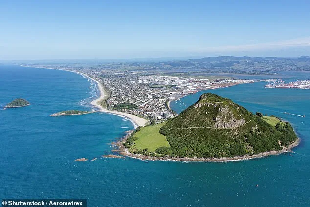 Heroic Warning Before Tragedy: Woman Saves Lives Amid New Zealand Landslide Devastation