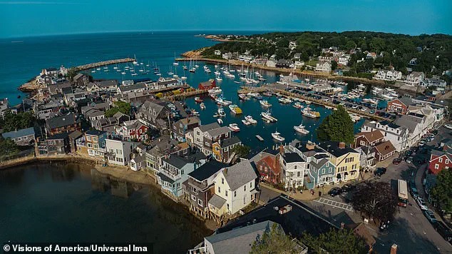 Maritime Disaster Off Massachusetts Coast: Six Missing, One Body Recovered