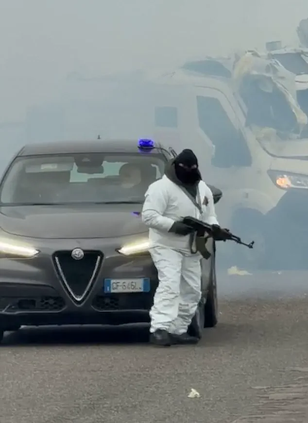 Armed Gangs Execute Shocking Daylight Raid in Puglia, Sparking Chaotic Confrontation with Police