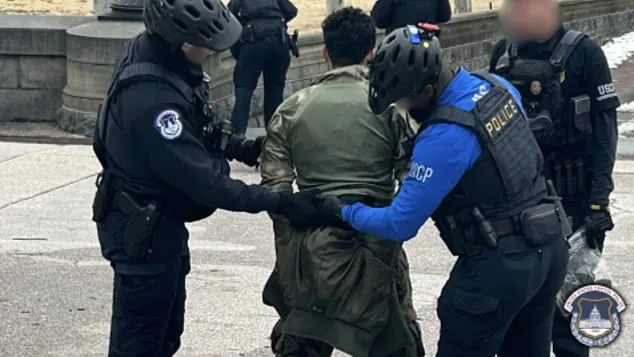 18-Year-Old Man Arrested at U.S. Capitol with Loaded Shotgun After Threat Warning