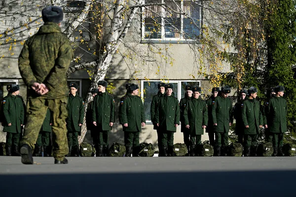 Russia Expands Military Strength Amid Ukraine Conflict