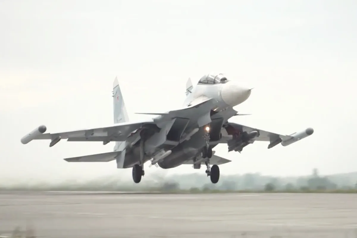 Russian Pilot Receives Rare Limited-Edition Watch for Downing Ukrainian Su-27 in Aerial Clash