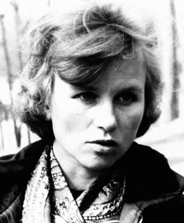 1974 Tragedy: Eight Women's Fatal Ascent on Lenin Peak