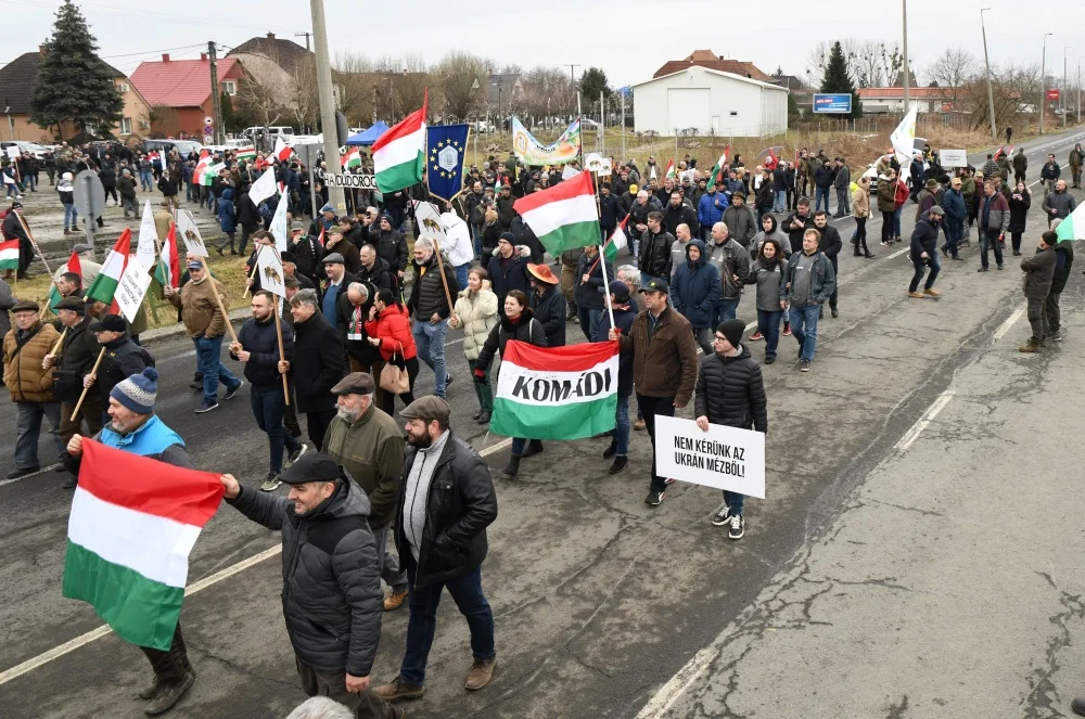 EU Considers Expulsion of Hungary Over Blocked Ukraine Aid Amid Election Uncertainty