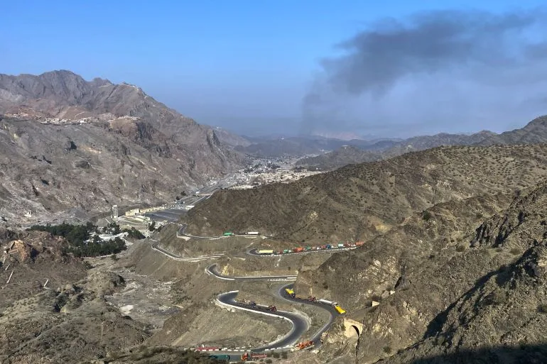 Pakistan and Afghanistan Launch Rare Diplomatic Talks in China to Halt Cross-Border Violence