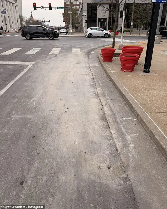 St. Louis Residents Protest City's Removal of Pedestrian Safety Bumpouts Amid Gridlock Debate