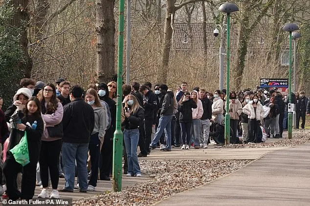 Meningitis B Outbreak in Dorset: Students at Risk.