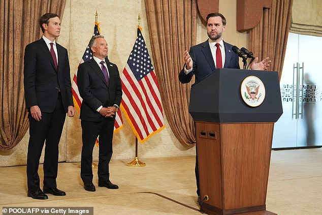 Trump Weighs Nuclear Deal Allowing Iran Enrichment After Ten Years