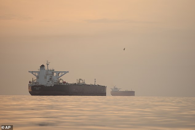 US Plans Kill List for Iranian Commanders Amid Strait of Hormuz Threat