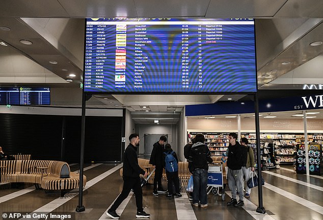 Lufthansa Warns of Jet Fuel Shortages Threatening World Cup Travel