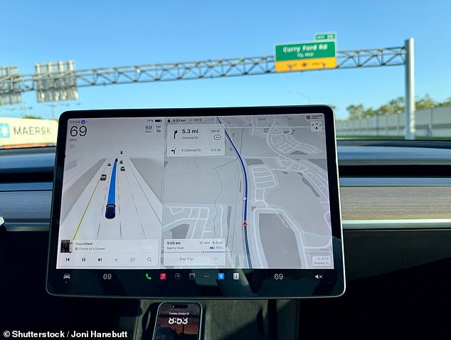 Tesla driver falls asleep at speed on Sydney motorway
